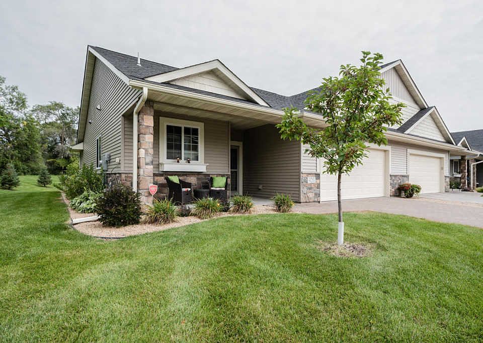 1st image of 420 Aqua Cir