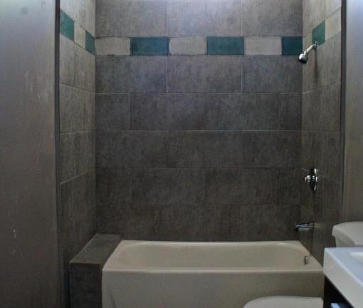 3rd image of 1050 E Fairmount Ave APT 1
