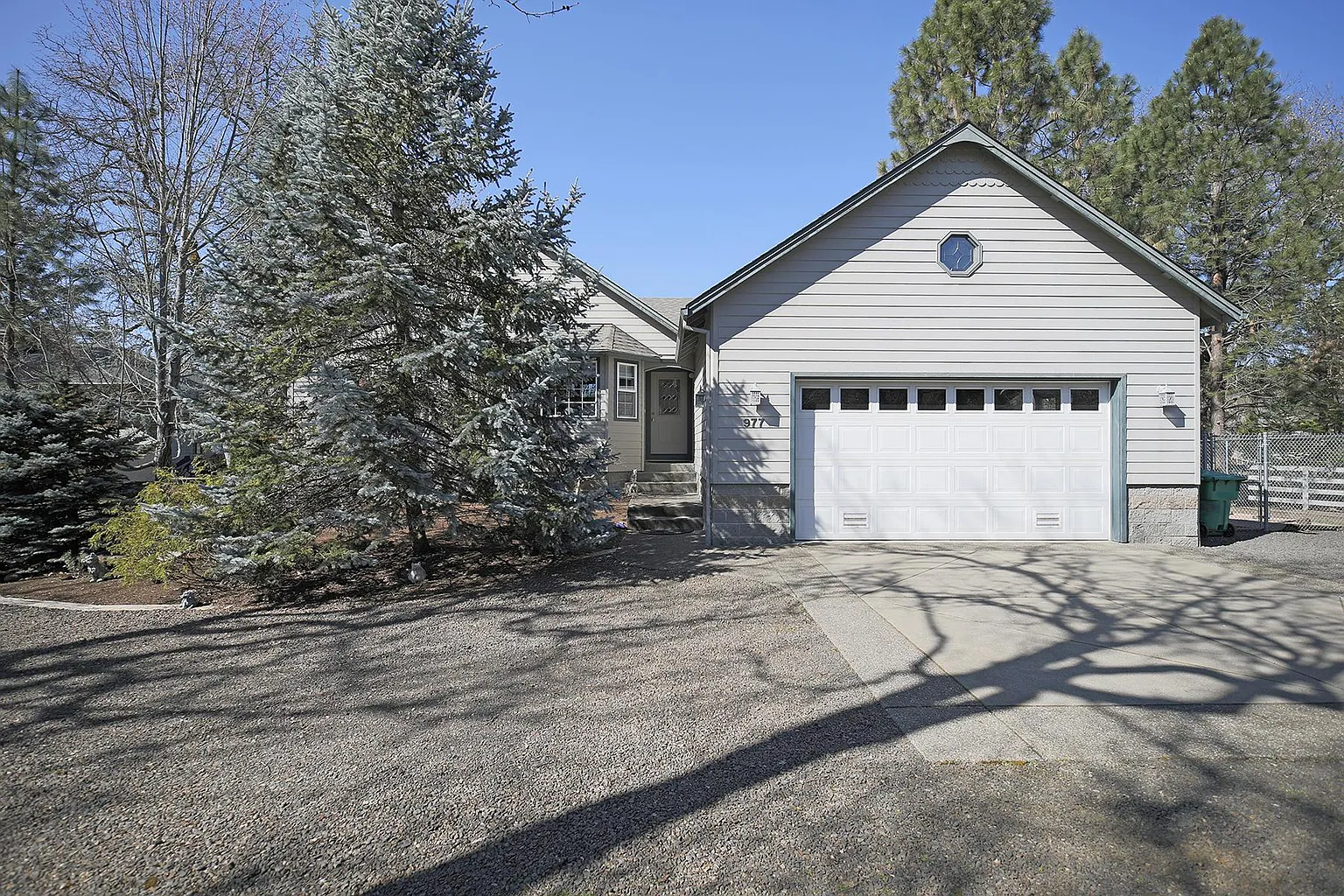 977 Old Ferry Rd photo 1