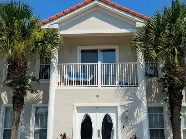 100 Palm Harbor Pkwy APT 10, Palm Coast, FL 32137