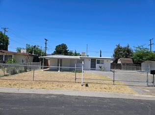 982 Brookfield Dr, Clovis, CA 93612