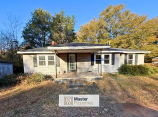 269 Burgess School Rd, Pelzer, SC 29669