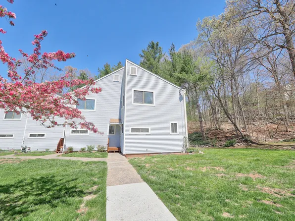 111 Wooster Street #5A, Naugatuck, CT 06770