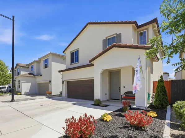 551 Gabriele Ct, Hollister, CA 95023