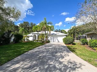 3866 Surrey Ct, Sarasota, FL 34235