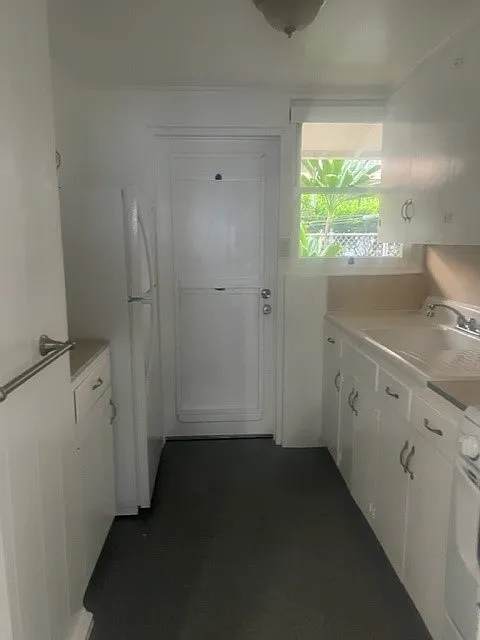 Studio, 410 sqft, $1,400 — Photo 4