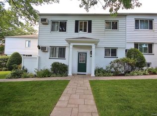 135 Fenimore Rd #B, Mamaroneck, NY 10543