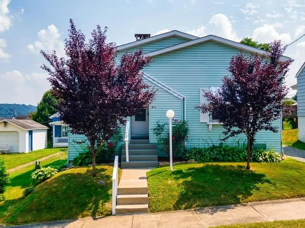 911 Loretta Ave, Toronto, OH 43964