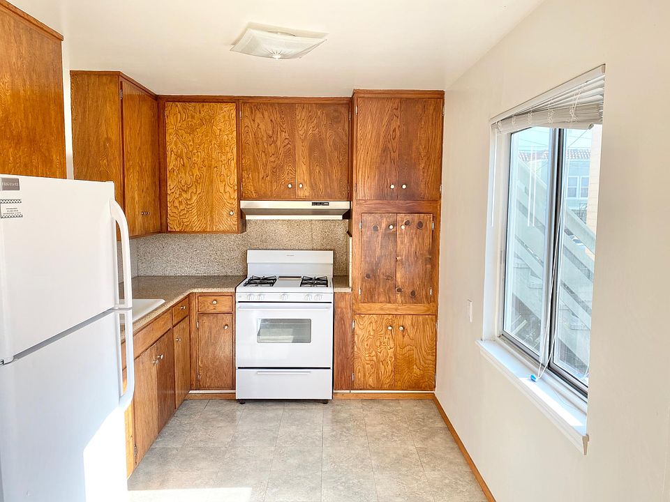 1st image of 2609 Judah St