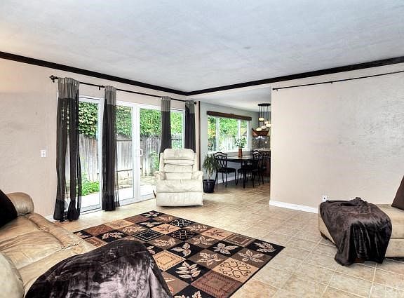 5th image of 6486 E Calle Del Norte