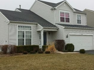 25810 W Prairie View Rd, Round Lake, IL 60073