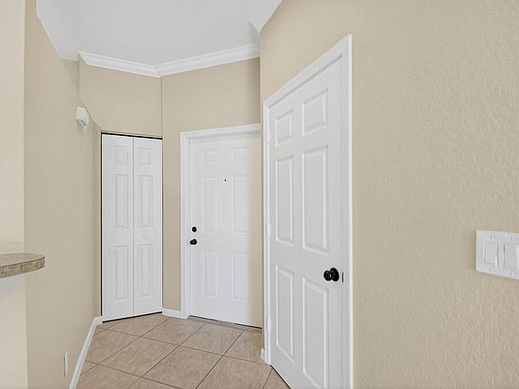 5th image of 7646 Sonesta Shores Drive