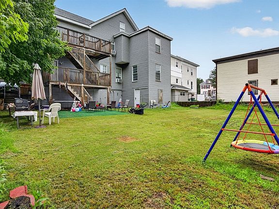3rd image of 103 Nashua St