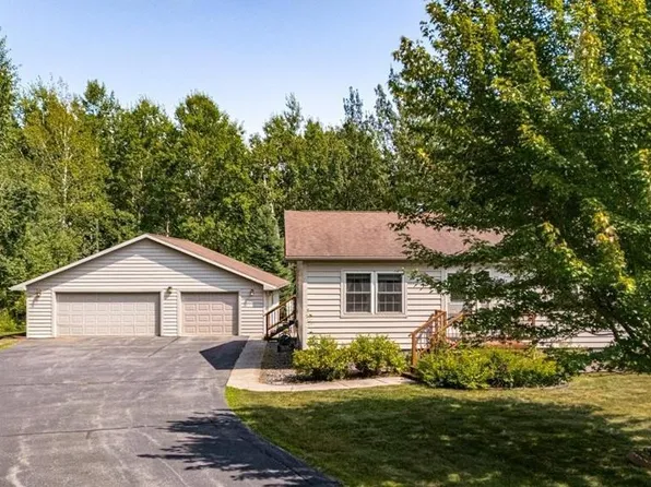 4368 Jamie Dr, Hermantown, MN 55811