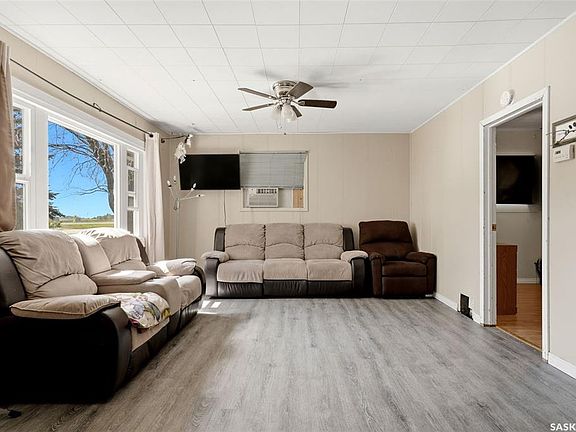 4th image of 205 1st AVENUE