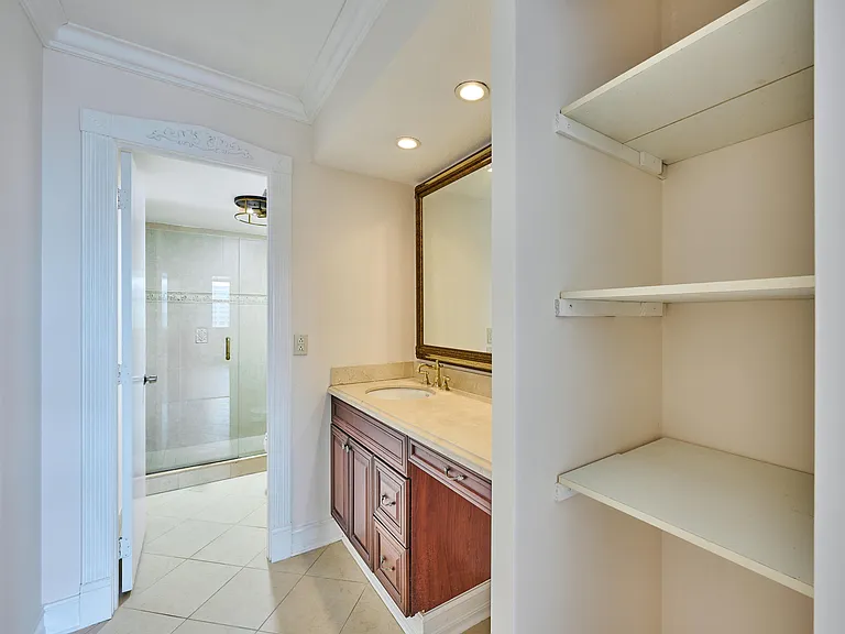 305 N Pompano Beach Blvd #1204 — Photo 18