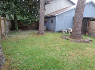 5610 Bennington Dr, Jacksonville, FL 32244