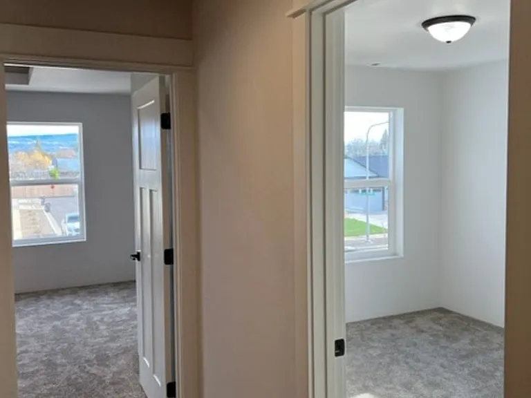 551 Nicholas Lee Dr — Photo 20