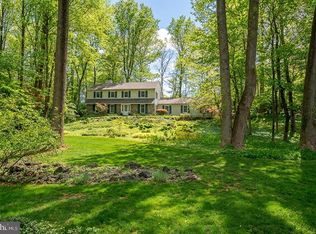 6 Quarterwood Rd, Malvern, PA 19355