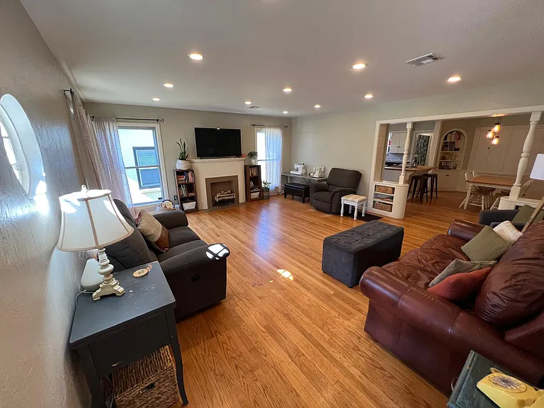 2620 Denniston Dr — Photo 8
