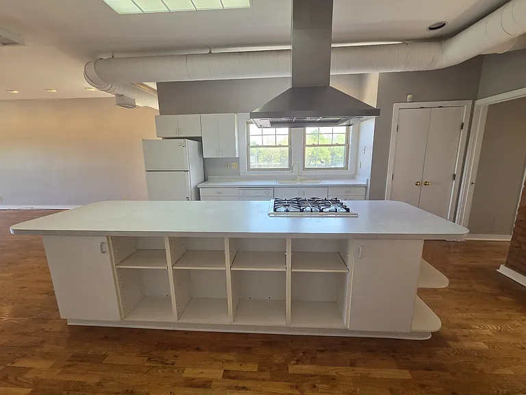 1401 W 75th St #G — Photo 5