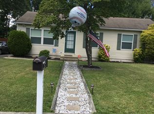 209 Paterson Ave, Egg Harbor Township, NJ 08234