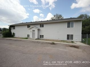 1120 E Poplar St APT 1, Pocatello, ID 83201