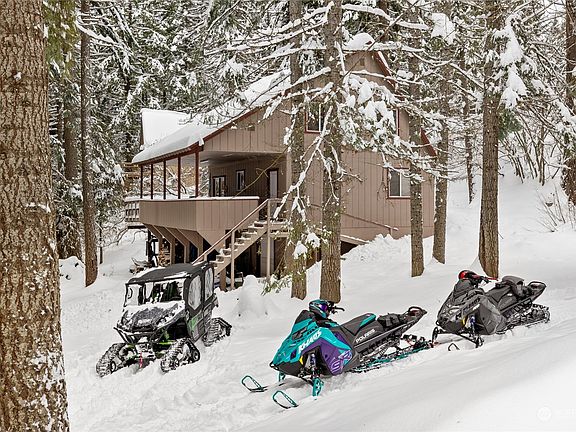 Plenty of room for your toys!>
