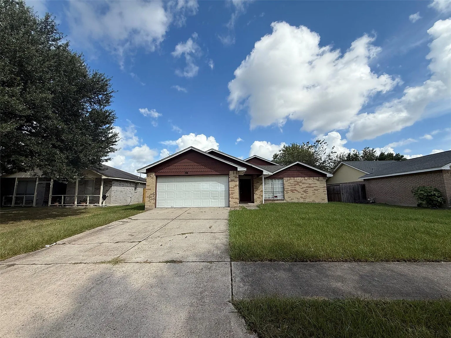 3 bed, 2.0 bath, $1,695 — Photo 2