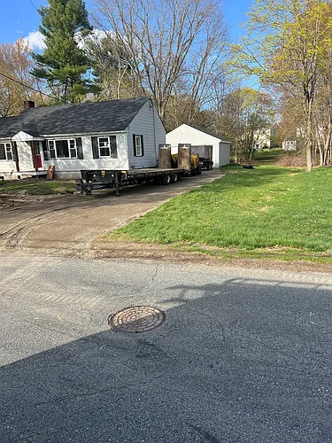 94 Pleasant St Photo 1