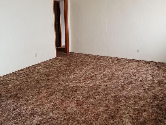 2nd image of 1205 NW Logan Ave