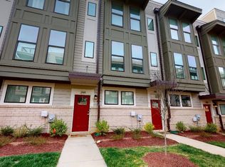 244 Uptown West Dr, Charlotte, NC 28208