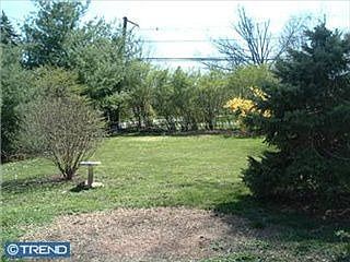 3rd image of 1636 Williams Way