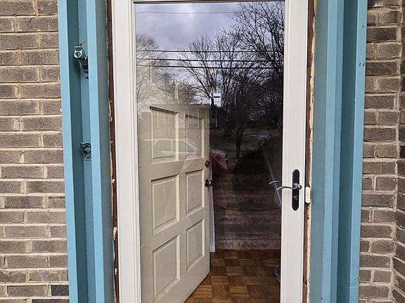 2nd image of 7760 Cranley Rd