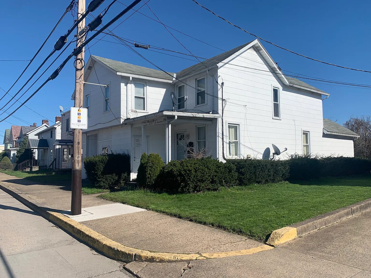 82 Connellsville St #1 photo 1