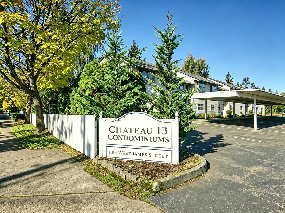 1313 W James St #11