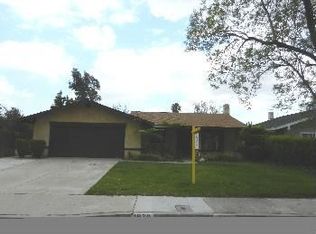 1020 W Hawthorne St, Ontario, CA 91762
