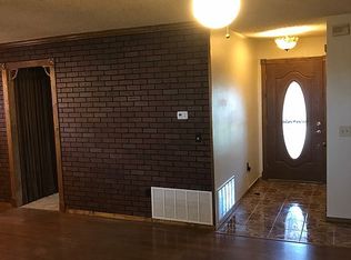 2404 S 15th St, Kingfisher, OK 73750