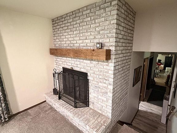 4th image of 3747 Maplewood COURT