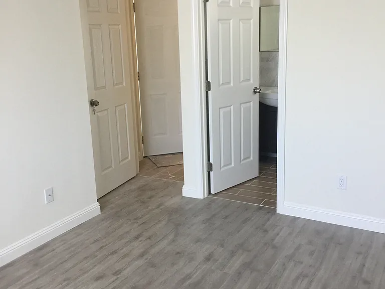 137 Saint Francis Blvd #A — Photo 14