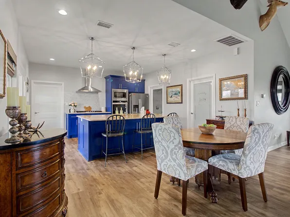 9748 County Road 1200, Athens, TX 75751