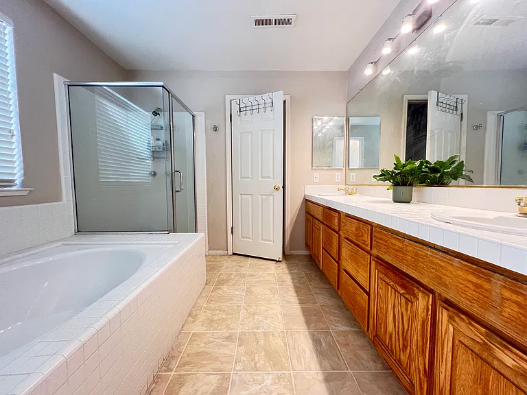 2052 Jamison Pl — Photo 8