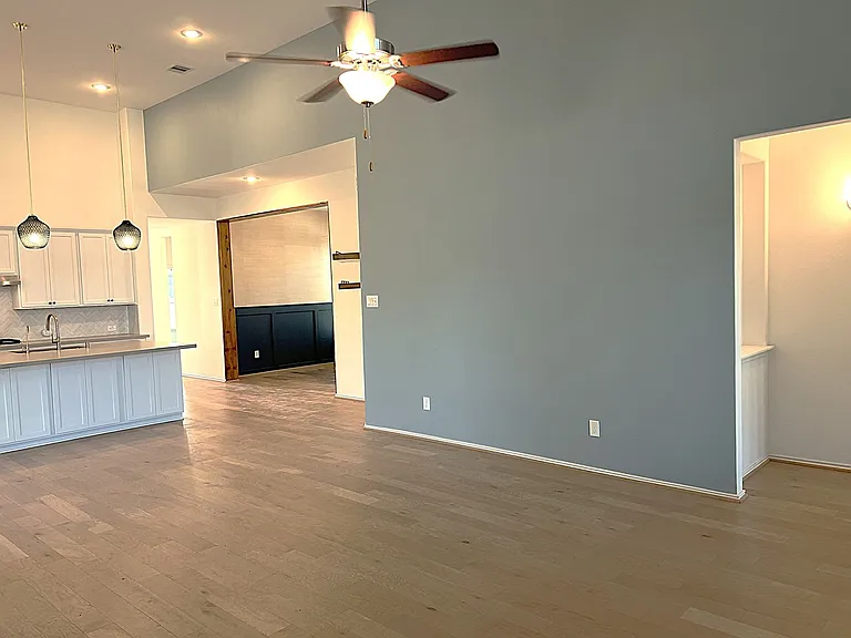 1502 Munson Valley Rd — Photo 25
