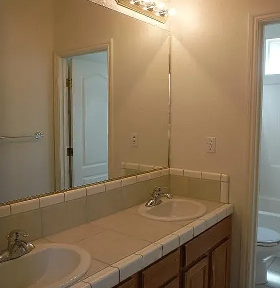 2254 Independence Pl — Photo 7