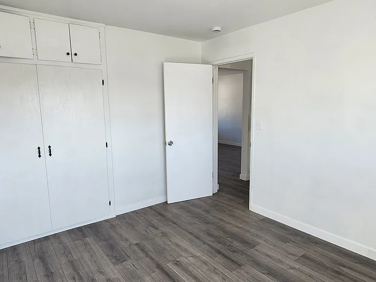 8161 Evergreen Ave #B — Photo 16