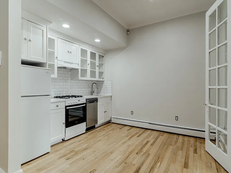 465 Jersey Ave #6 — Photo 16