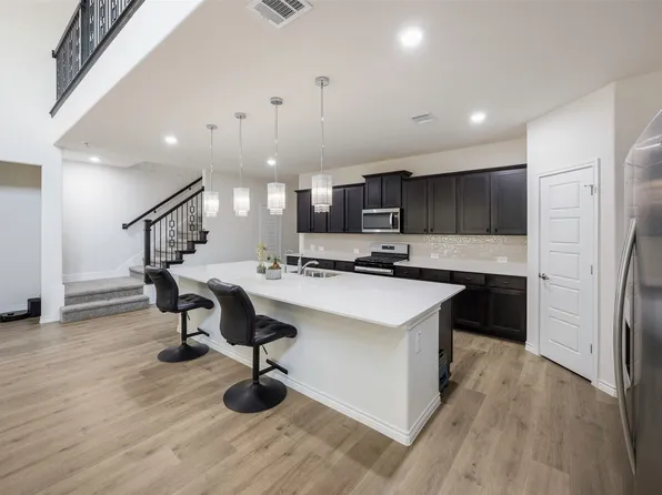 3717 Tracewood Bnd, Aubrey, TX 76227
