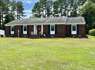 202 Myrtle Rd, Goldsboro, NC 27534