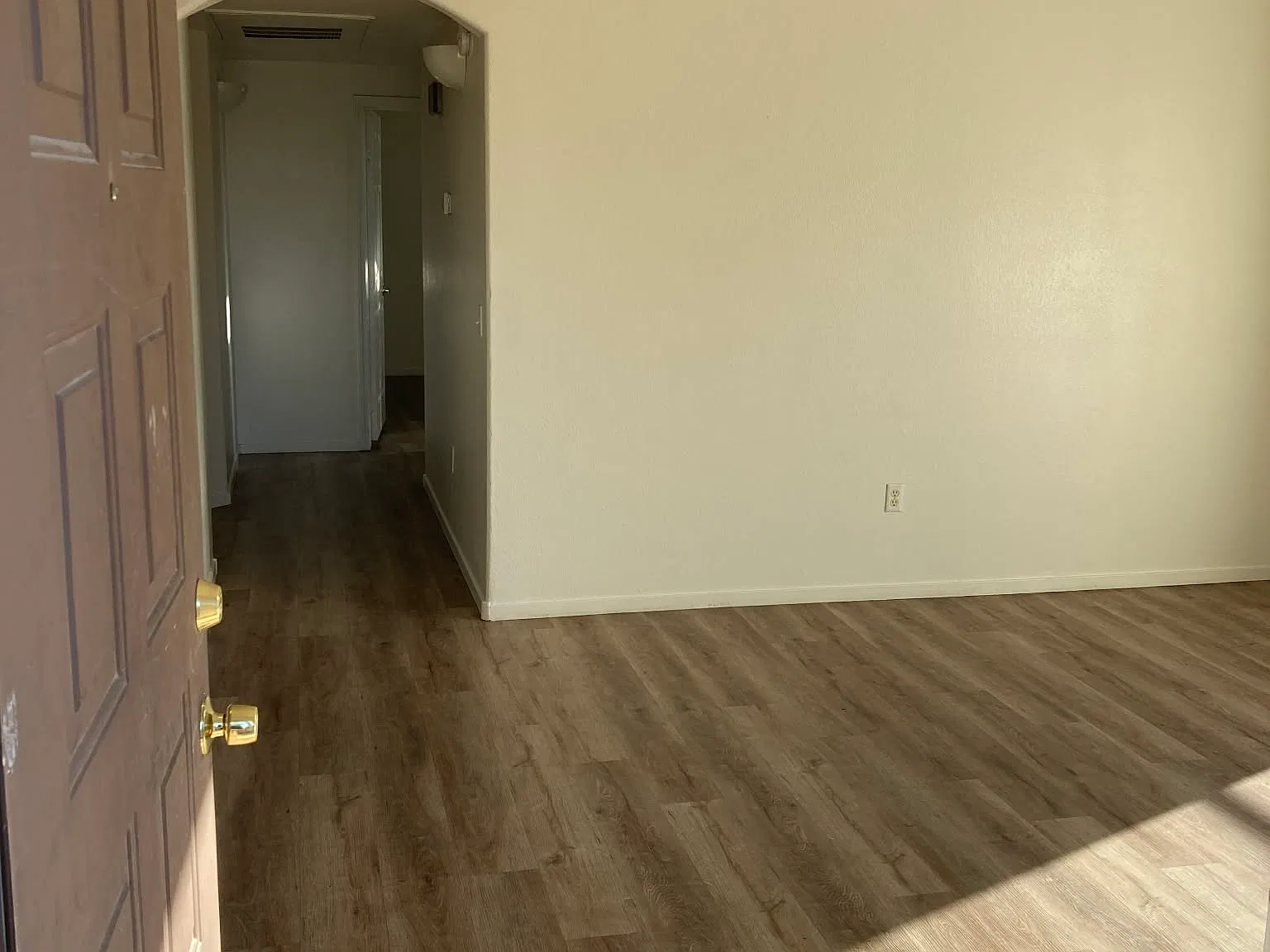 2 bed, 1118 sqft, $1,200 — Photo 4