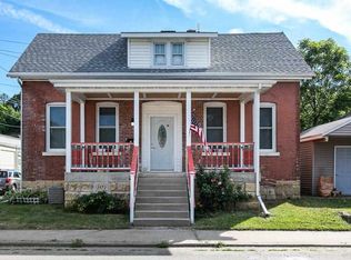 2572 Washington St, Dubuque, IA 52001